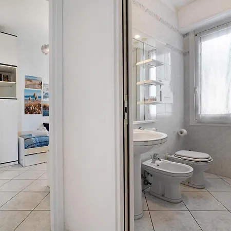 Relaxing Sea View Apartment Lido di Jesolo