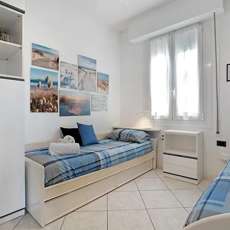 Relaxing Sea View Apartment Lido di Jesolo